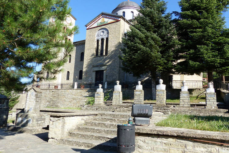 Θεία Λειτουργία στο ακριτικό Επταχώρι Καστοριάς (ΦΩΤΟ)
