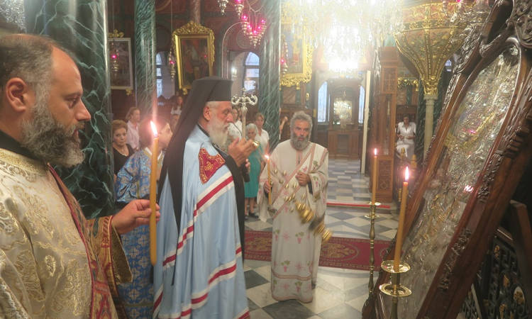 Η Μεγάλη Παράκληση της Παναγίας στην Σύρο