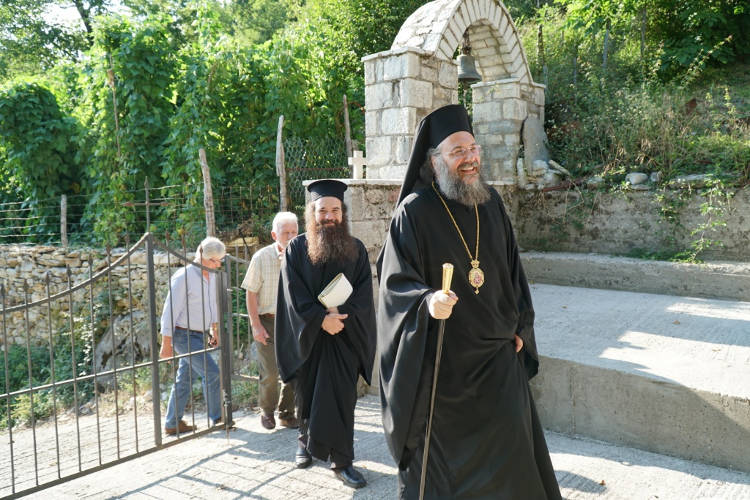 Ο Μητροπολίτης Τρίκκης σε ορεινά χωριά της Μητροπόλεως