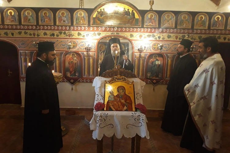 Μικρή Παράκληση Παναγίας στον Ιερό Ναό Προφήτου Ηλιού Νεράιδας