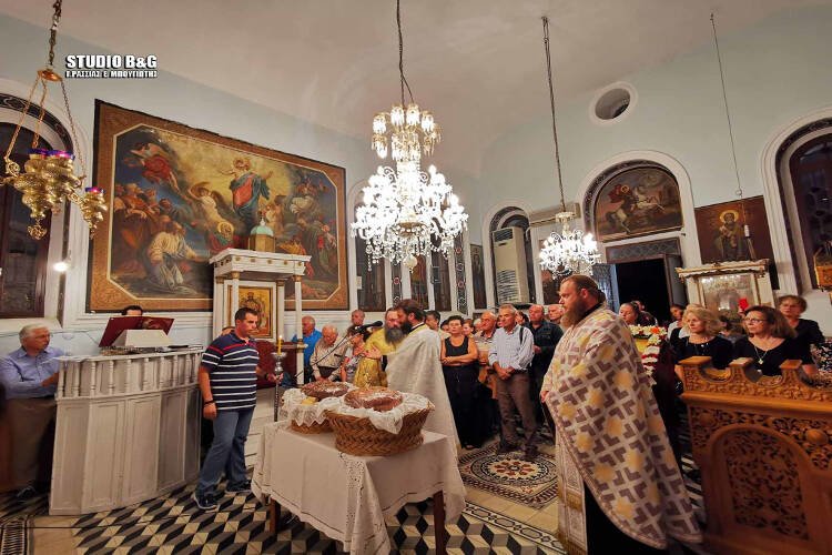 Γιορτάζει το Εκκλησάκι του Καποδίστρια στην Πρόνοια Ναυπλίου (ΦΩΤΟ)