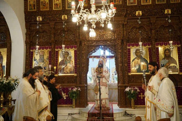 Εορτασμός Ανακομιδής Λειψάνων Αγίου Νεκταρίου στα Τρίκαλα