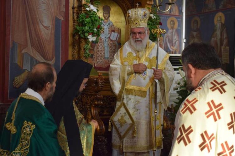 Κυριακή μετά την Ύψωση του Τιμίου Σταυρού στη Μητρόπολη Ιλίου