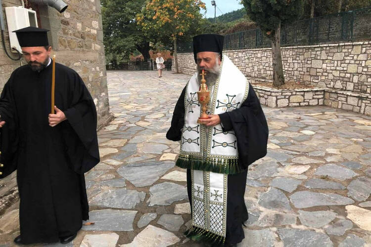 Εγκαίνια Ιερού Ναού Αγίου Γεωργίου στη Μητρόπολη Θεσσαλιώτιδος (ΦΩΤΟ)