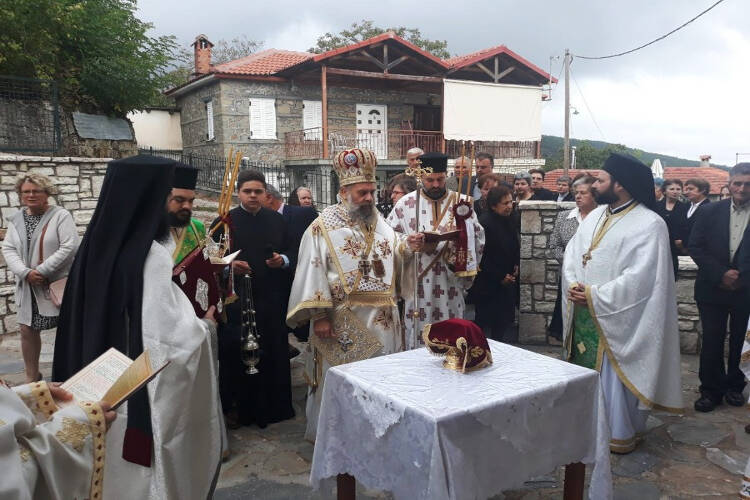 Εγκαίνια Ιερού Ναού Αγίου Γεωργίου στη Μητρόπολη Θεσσαλιώτιδος (ΦΩΤΟ)