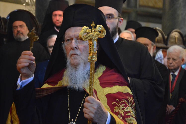 Ο εορτασμός της Υψώσεως του Τιμίου Σταυρού στο Οικουμενικό Πατριαρχείο (ΦΩΤΟ)