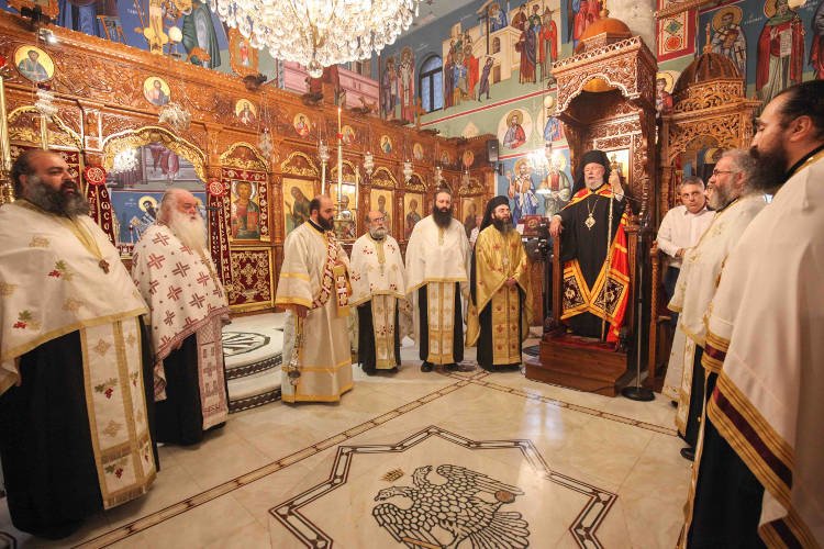 Αρχιερατικός Εσπερινός Αποστόλου Λουκά στην Κύπρο (ΦΩΤΟ)