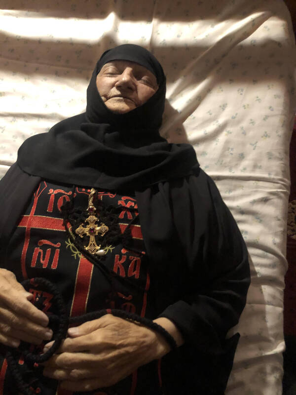 Εκοιμήθη η Καθηγουμένη της Μονής Παντοκράτορος ΤΑΩ Πεντέλης (ΦΩΤΟ)