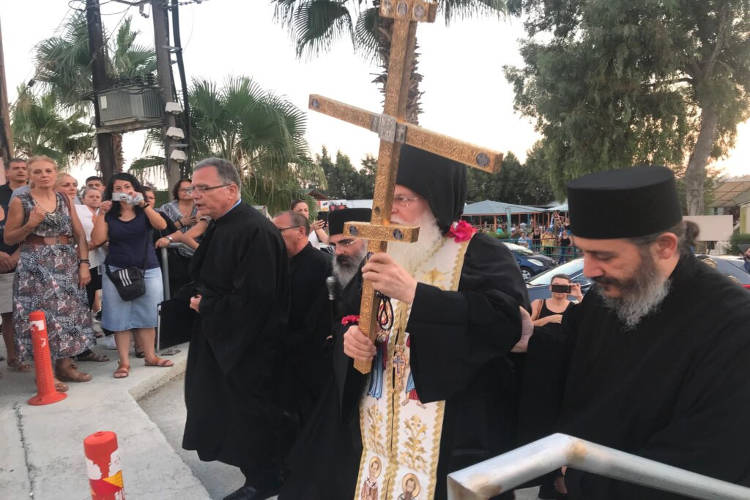 Υποδοχή Σταυρού του Μεγάλου Κωνσταντίνου από το Άγιον Όρος στη Μητρόπολη Λεμεσού