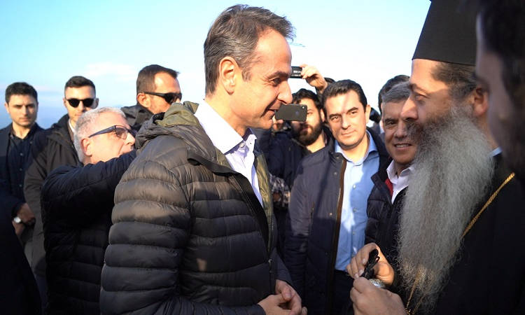 Το δώρο του Μητροπολίτου Φθιώτιδος στον Πρωθυπουργό