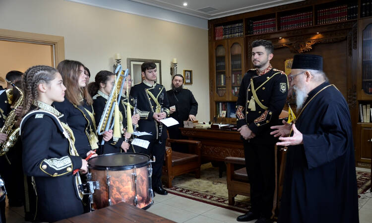 Τα Κάλαντα των Χριστουγέννων στην Μητρόπολη Αιτωλίας (ΦΩΤΟ)