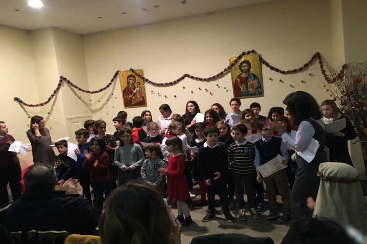 Χριστουγεννιάτικη εορτή του ελληνικού σχολείου Αγίου Στεφάνου Παρισίων (ΦΩΤΟ)