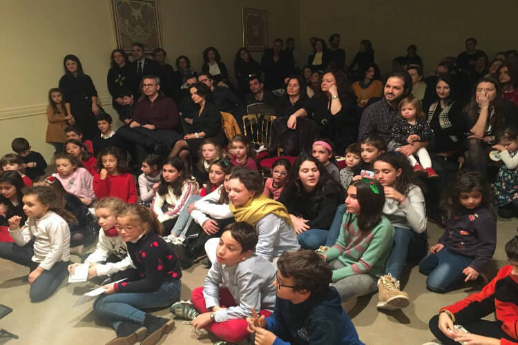 Χριστουγεννιάτικη εορτή του ελληνικού σχολείου Αγίου Στεφάνου Παρισίων (ΦΩΤΟ)