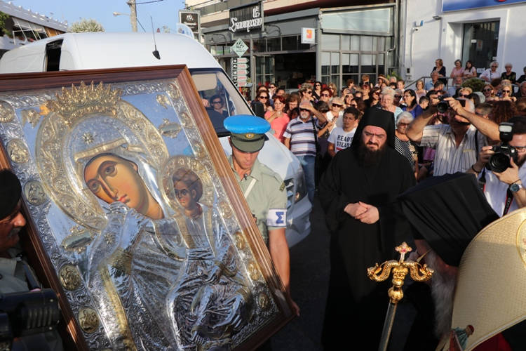 Αγρυπνία Παναγίας Παραμυθίας στη Μονή Ζωοδόχου Πηγής Παρθενώνος