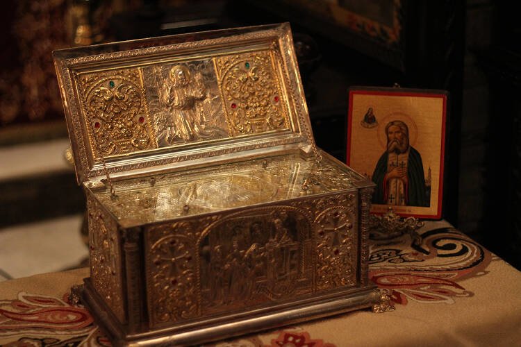 Εσπερινός εορτής Αγίου Σεραφείμ Σάρωφ στο Τρίκορφο Φωκίδος (ΦΩΤΟ)