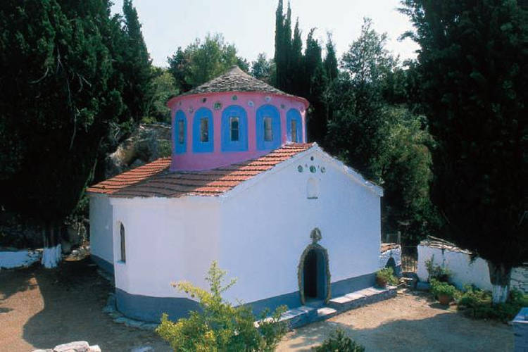 Αναστηλώνονται Ιεροί Ναοί Μονών Παναγίας Εικονίστρας και Παναγίας Κεχριάς Σκιάθου