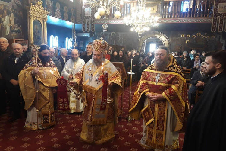 Ο Μητροπολίτης Θεσσαλιώτιδος στον Άγιο Γεράσιμο Κεφαλλονιάς (ΦΩΤΟ)