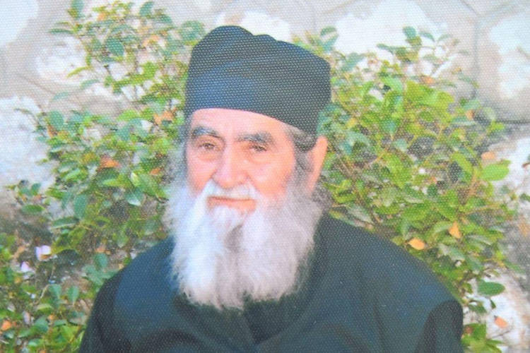 Εκοιμήθη ο π. Κωνσταντίνος Μαρκάκης