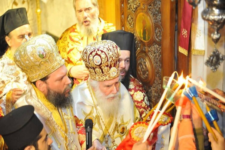 Αντίδωρον ευγνωμοσύνης στον μακαριστό Μητροπολίτη Νέας Ιωνίας Κωνσταντίνο