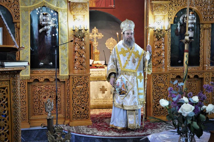 «Άστραψε και βρόντηξε» ο Μητροπολίτης Ιερισσού: Όποιοι απλώσανε χέρι στην εκκλησία τους κόπηκε