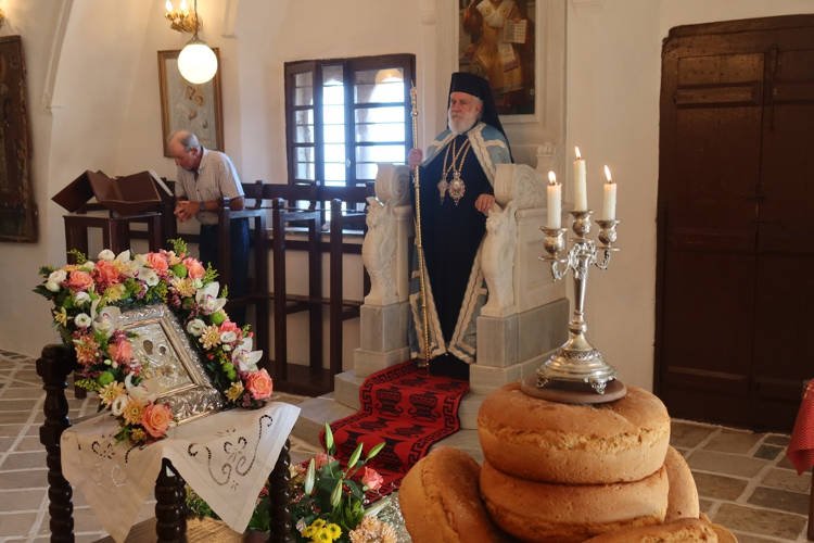 Εορτή Παναγίας της Μαγιάτισσας στη Φολέγανδρο