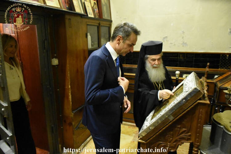 Ο Πρωθυπουργός στο Ναό της Αναστάσεως (ΦΩΤΟ)