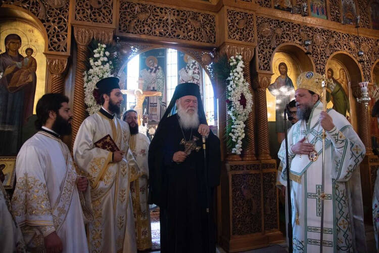 Νέος Διάκονος στη Μητρόπολη Νέας Ιωνίας (ΦΩΤΟ)