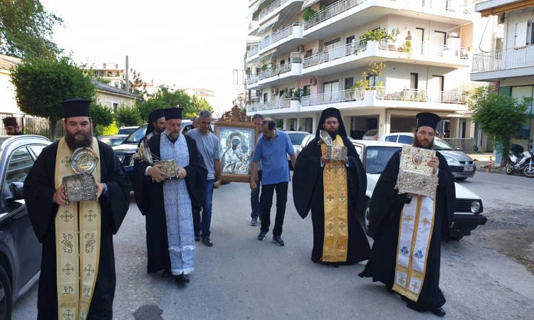 Η Καρδίτσα υποδέχτηκε την Παναγία την Δεμερλιώτισσα