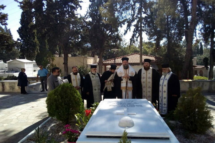 Εξάμηνο Μνημόσυνο Μητροπολίτου πρώην Νέας Ιωνίας κυρού Κωνσταντίνου
