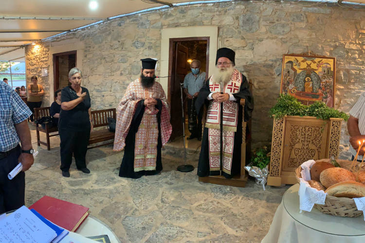 Ο τελευταίος Παρακλητικός Κανόνας στην Παναγία Κοτσυφιανή