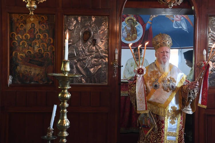 Οικουμενικός Πατριάρχης: Επιβιώσαμε, ανασυγκροτηθήκαμε, ξανασταθήκαμε στα πόδια μας και συνεχίζουμε