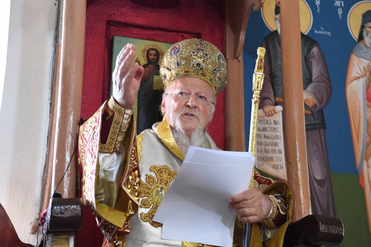 Οικουμενικός Πατριάρχης: Επιβιώσαμε, ανασυγκροτηθήκαμε, ξανασταθήκαμε στα πόδια μας και συνεχίζουμε