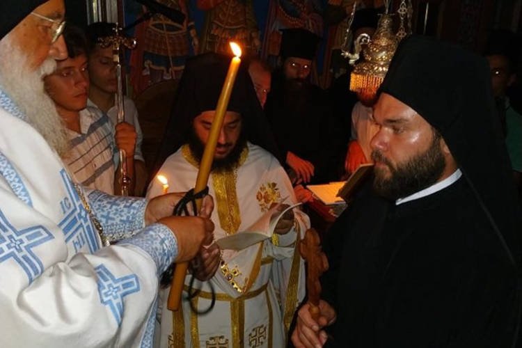 Νέος μοναχός στη Μητρόπολη Κερκύρας