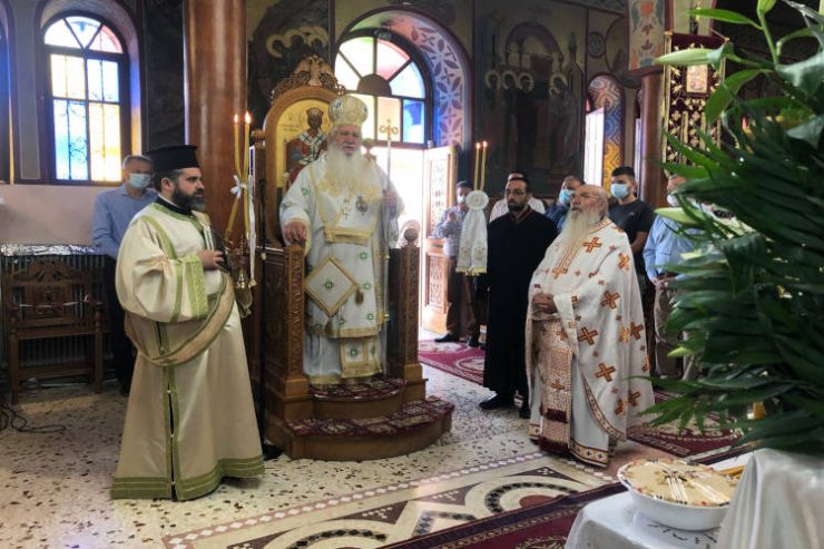 Θηβών Γεώργιος: Ο Σταυρός είναι το σημάδι της ελπίδας μας και το στήριγμά μας