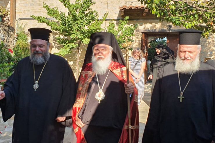 Ο Μητροπολίτης Λήμνου στην Ιερά Μονή Κορμπόβου