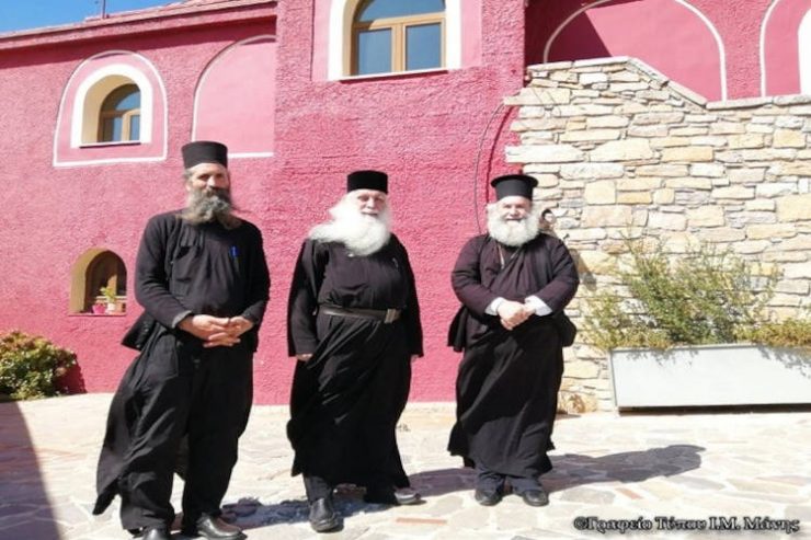 Ο Μητροπολίτης Αργολίδος στη Μονή Παναγίας Γιάτρισσας Μάνης