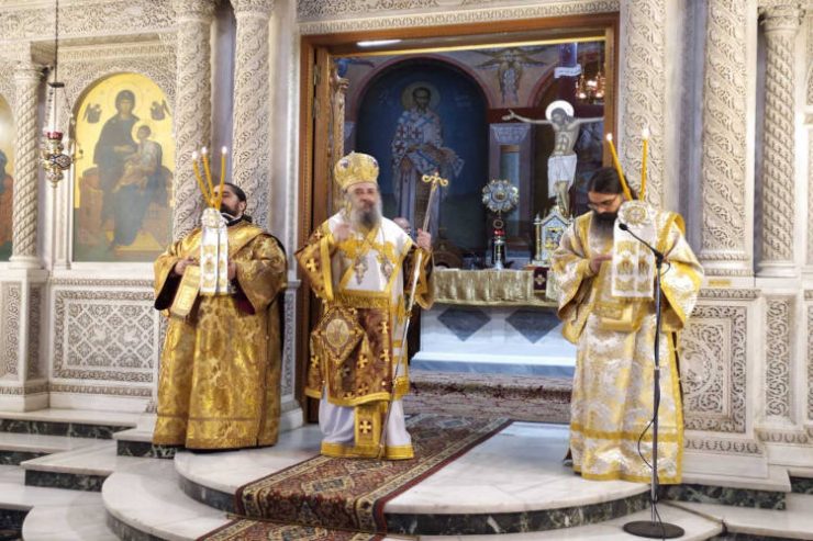 Πατρών Χρυσόστομος: Είμαστε κοντά στους σεισμοπλήκτους αδελφούς μας