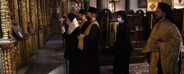 Πατριαρχικό Τρισάγιο για τους αειμνήστους Πατριάρχη Αλεξανδρείας Πέτρο, Αρχιεπίσκοπο Αυστραλίας Στυλιανό και Μητροπολίτη Καισαιρείας Πέτρο