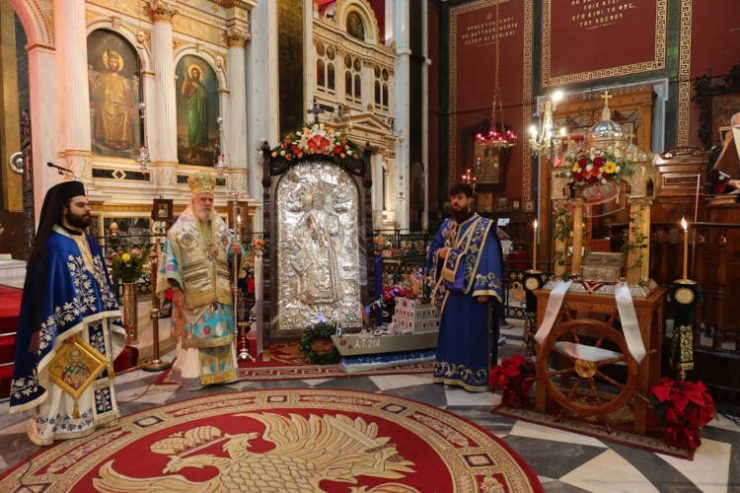 Η Σύρος τίμησε τον Πολιούχο και προστάτη των Ναυτικών Άγιο Νικόλαο