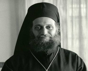 Γέροντας Αιμιλιανός Σιμωνοπετρίτης: Οι δυστυχισμένοι άνθρωποι δεν μπορούν να πάνε στον ουρανό