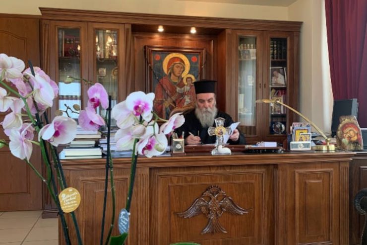 Κισάμου Αμφιλόχιος: Οι ακοίμητες προσευχές των μοναχών και το κομποσκοίνι τους κρατούν αναμμένο το καντήλι της ελπίδας και της πίστης