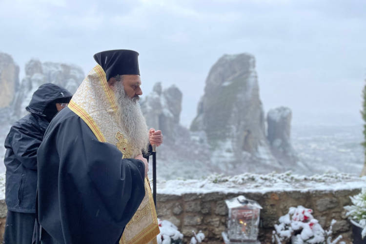 Τεσσαρακονθήμερο μνημόσυνο της μακαριστής γερόντισσας Φιλοθέης στα χιονισμένα Μετέωρα