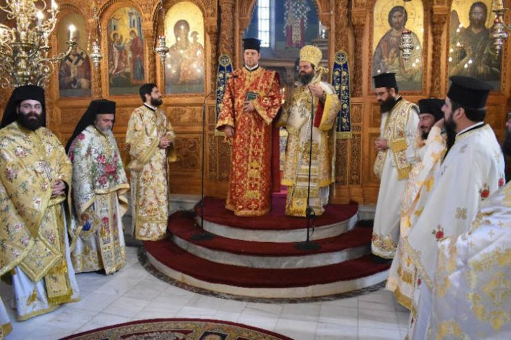 Εορτή της Υπαπαντής και Χειροτονία Διακόνου στην Κομοτηνή (ΦΩΤΟ)