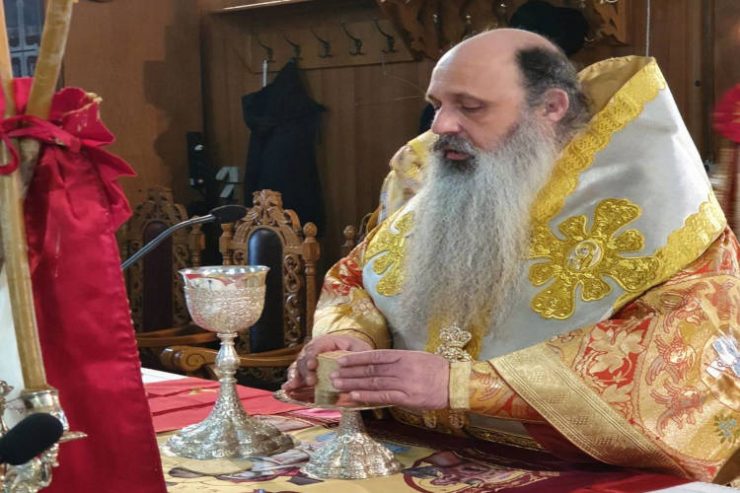 Ο Μετεώρων Θεόκλητος στον Ιερό Ναό Οσίων Μετεωριτών Πατέρων Καλαμπάκας
