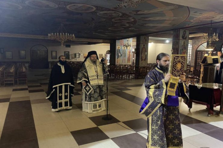Πρώτη Προηγιασμένη Θεία Λειτουργία στη Λάρισα