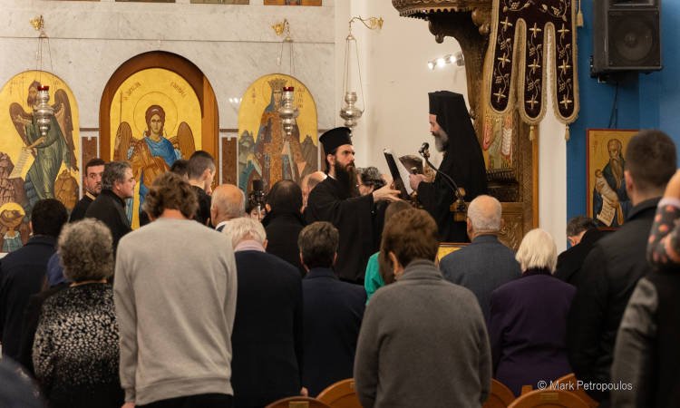Ο Αρχιεπίσκοπος Αυστραλίας στην Ενορία του Αγίου Χαραλάμπους στο Templestowe της Μελβούρνης