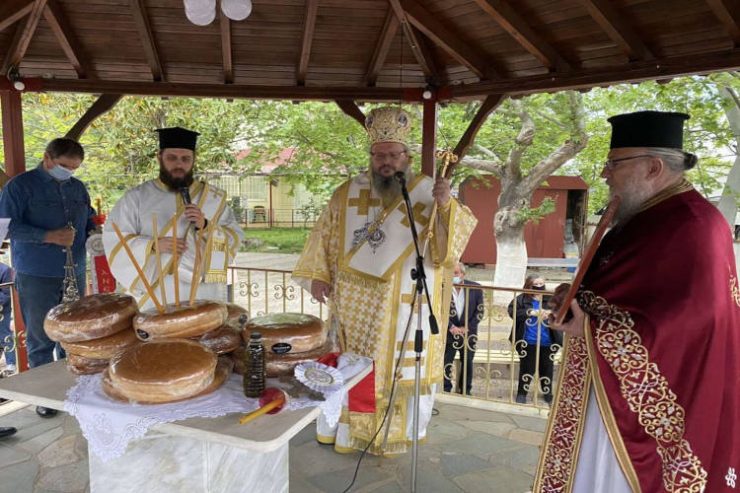 Εορτή Αγίων Ραφαήλ, Νικολάου και Ειρήνης στη Μητρόπολη Λαρίσης