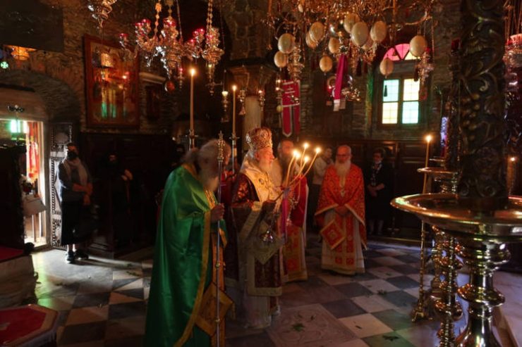 Λαμπρά πανηγύρισε η Ιερά Μονή Αγίου Νικολάου Άνδρου