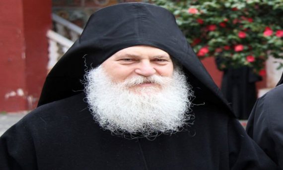 Για προληπτικούς λόγους στον Ευαγγελισμό ο Γέροντας Εφραίμ