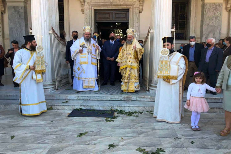 Η πόλη της Καρδίτσας τίμησε τον πολιούχο και προστάτη της Άγιο Ιερομάρτυρα Σεραφείμ